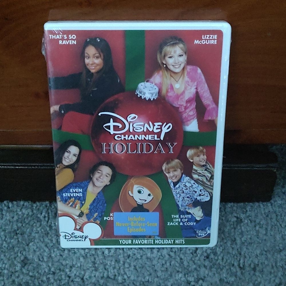 Disney Channel Holiday DVD Even Steven Lizzie McGuire, and More  New Sealed